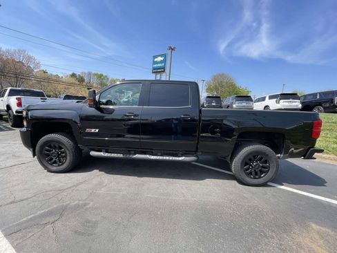 Used 2017 Chevrolet Silverado 2500 LTZ w/ Duramax Plus Package image 8