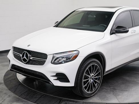 Used 2018 Mercedes-Benz GLC 300 GLC GLC 300 image 9