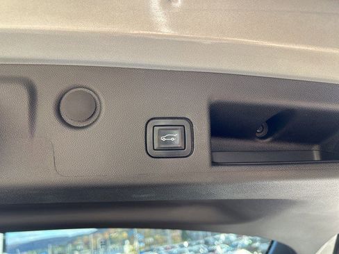 Certified 2022 Chevrolet Equinox LT image 21