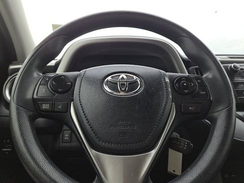 Used 2017 Toyota RAV4 LE w/ Carpet Mat Package image 16