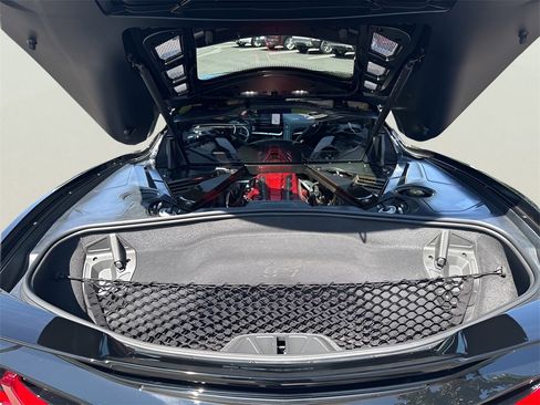 Used 2020 Chevrolet Corvette Stingray Premium Cpe w/ 3LT Preferred Equipment Group image 23