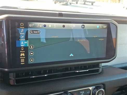 Used 2024 Jeep Gladiator Sport image 17