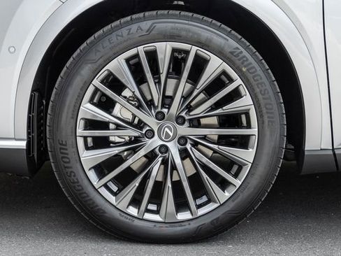 New 2026 Lexus RX 450h AWD image 9