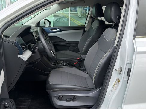 Certified 2023 Volkswagen Taos SE AWD/4WD image 14