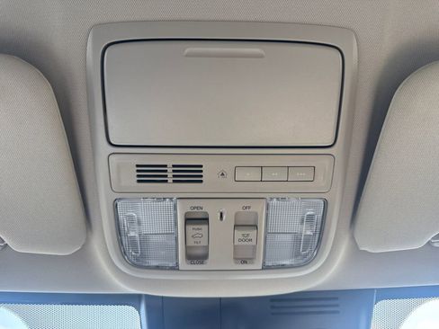 Used 2019 Honda CR-V EX-L image 27