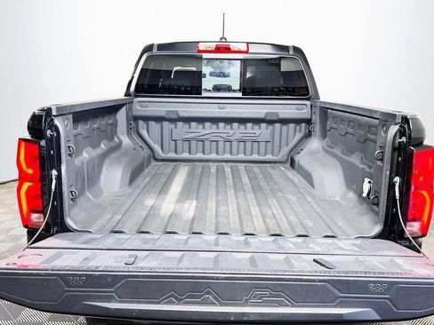 Used 2023 Chevrolet Colorado ZR2 AWD/4WD image 22