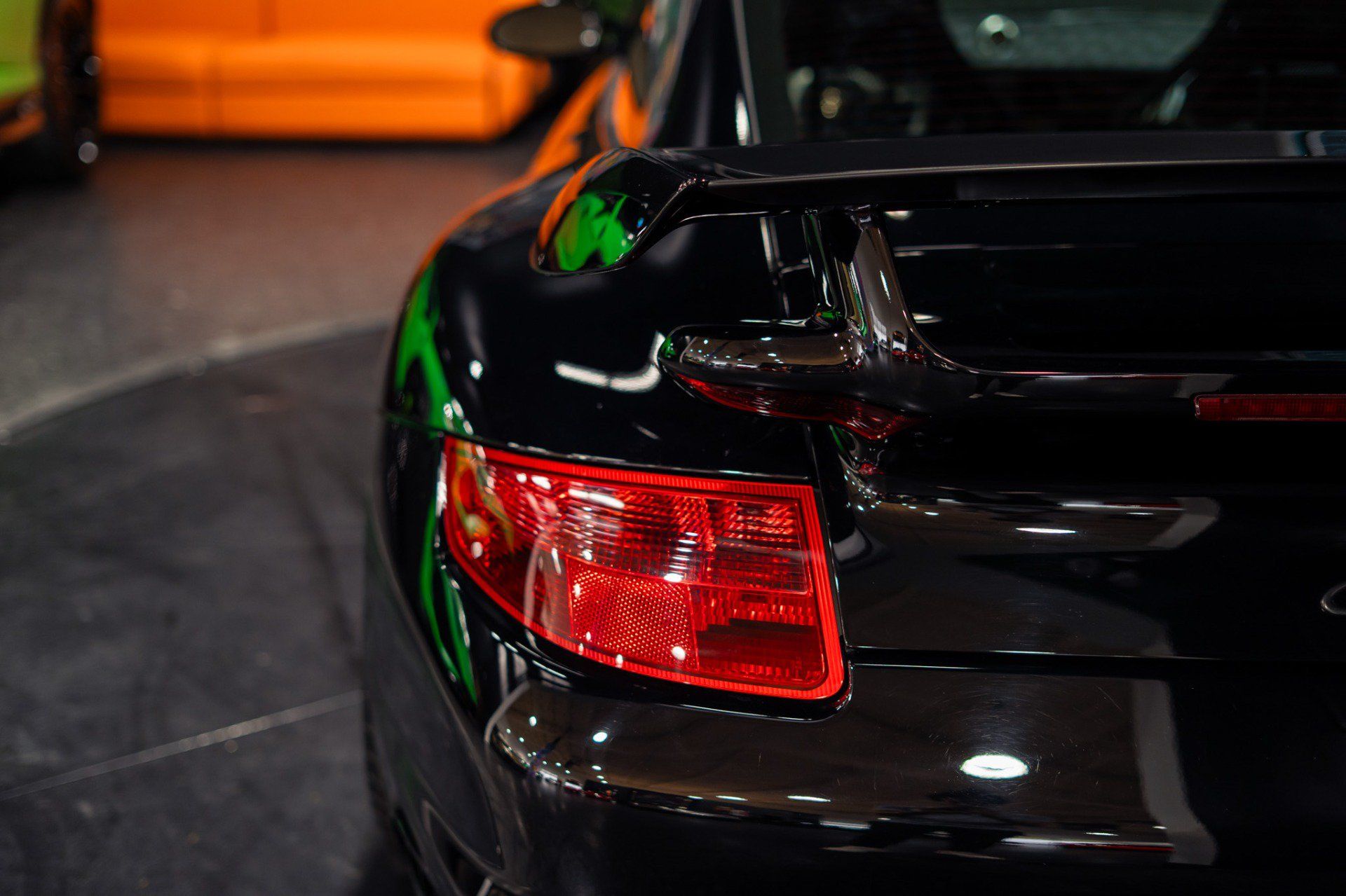 Used 2008 Porsche 911 GT2 RWD image 18