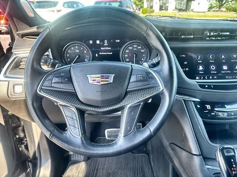 Used 2023 Cadillac XT5 Sportv w/ Technology Package AWD/4WD image 14