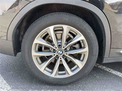 Used 2018 BMW X3 xDrive30i image 7