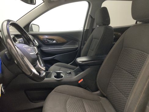 Used 2021 GMC Terrain SLE FWD image 17