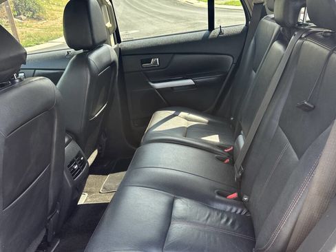 Used 2013 Ford Edge SEL image 11
