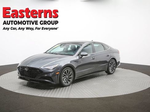 Used 2023 Hyundai Sonata Limited w/ Preferred Accessory Package FWD image 55