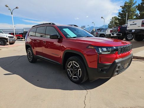 Used 2026 Jeep Cherokee Limited AWD/4WD image 5
