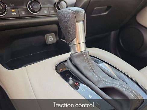 Certified 2025 Honda HR-V LX image 21