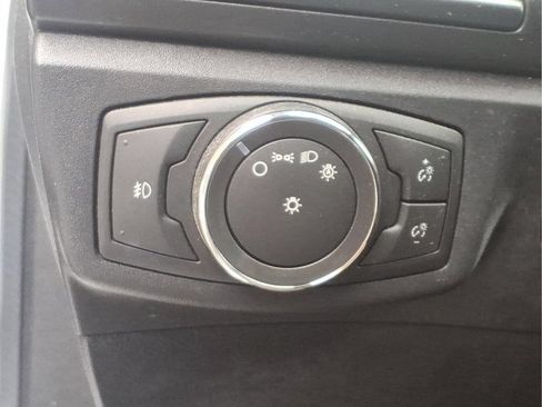 Used 2017 Ford Fusion Titanium FWD image 21