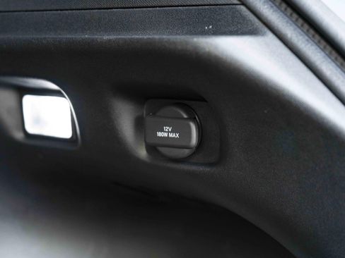 Used 2025 Honda HR-V Sport image 41