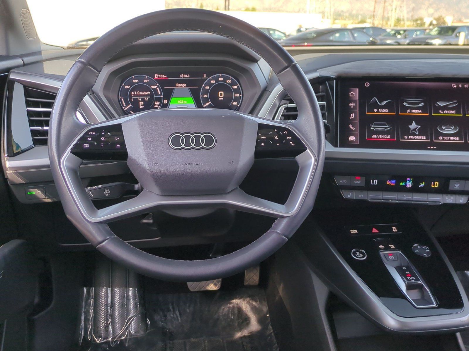 Used 2023 Audi Q4 e-tron Premium w/ Convenience Package AWD/4WD image 9