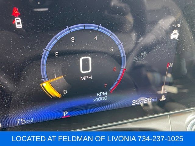 Used 2024 Chevrolet Trax ACTIV w/ Sunroof Package FWD image 8