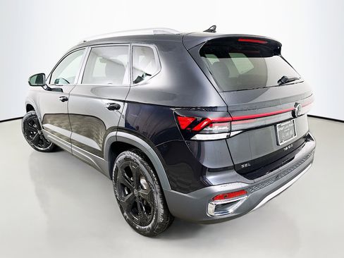New 2026 Volkswagen Taos SEL AWD/4WD image 5