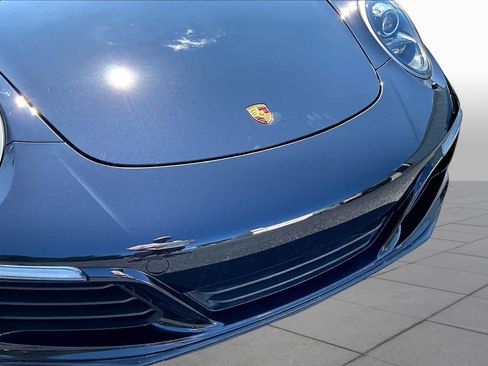 Used 2017 Porsche 911 Carrera RWD image 28