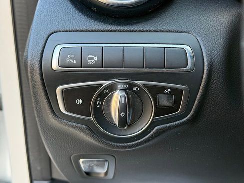 Used 2019 Mercedes-Benz GLC 43 AMG 4MATIC image 25