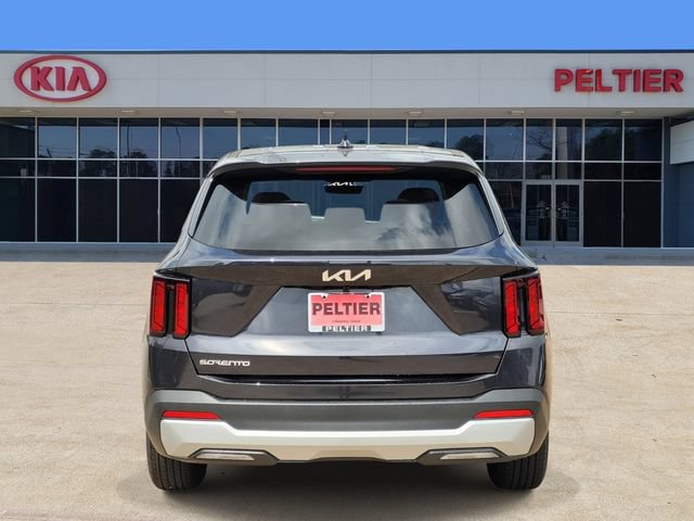New 2026 Kia Sorento LX FWD image 4