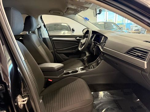 Used 2022 Volkswagen Jetta S image 20