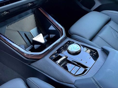 New 2025 BMW X3 xDrive30i w/ Premium Package image 7
