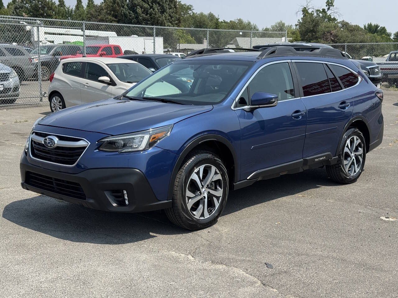 Used 2022 Subaru Outback Limited AWD/4WD image 1