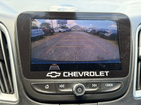 Used 2020 Chevrolet Malibu LS FWD image 31