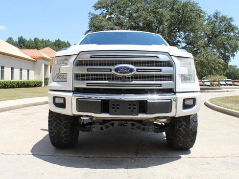 Used 2017 Ford F150 Platinum w/ Equipment Group 701A Luxury AWD/4WD image 7
