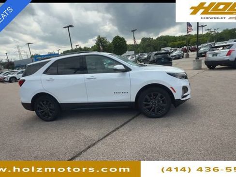 Certified 2023 Chevrolet Equinox RS w/ RS Leather Package AWD/4WD image 9