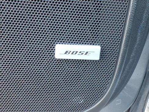 Certified 2020 Buick Enclave Premium w/ Sun and Sites Package image 24