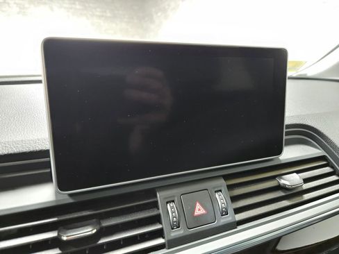 Used 2019 Audi Q5 2.0T Premium Plus w/ Premium Plus Package image 21