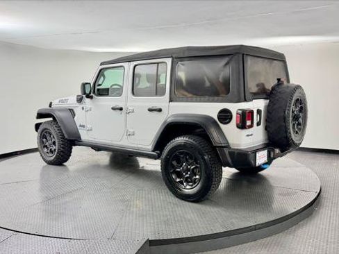 Used 2023 Jeep Wrangler Unlimited AWD/4WD image 4
