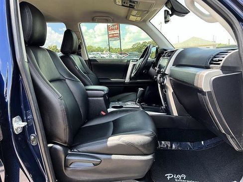 Used 2022 Toyota 4Runner SR5 RWD image 14