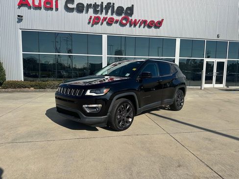 Used 2019 Jeep Compass High Altitude image 1