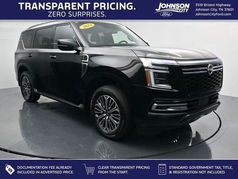 Used 2025 Nissan Armada SL w/ Captain's Chari Seat Package AWD/4WD image 1