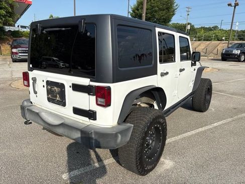 Used 2017 Jeep Wrangler Unlimited Sport w/ Quick Order Package 23S AWD/4WD image 4