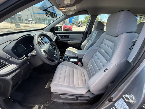 Used 2018 Honda CR-V LX image 7