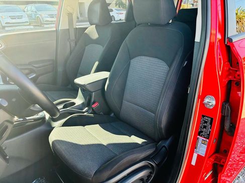 Used 2022 Kia Soul GT-Line FWD image 20