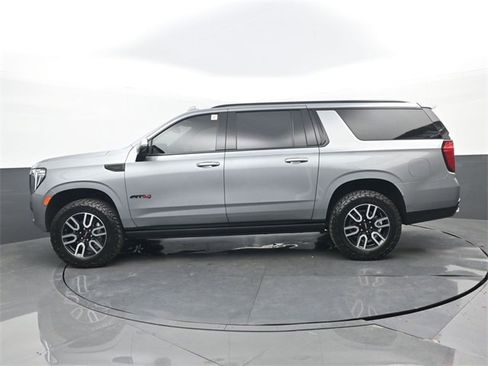 Used 2023 GMC Yukon XL AT4 w/ AT4 Premium Plus Package image 24
