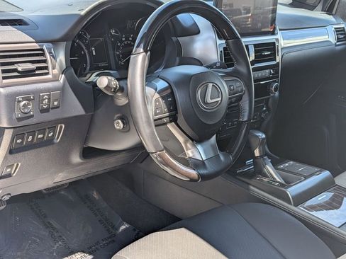 Used 2023 Lexus GX 460 Premium w/ Accessory Package AWD/4WD image 16