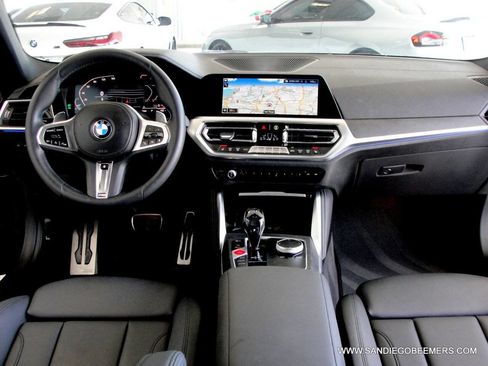 Used 2021 BMW 430i Coupe w/ M Sport Package RWD image 17