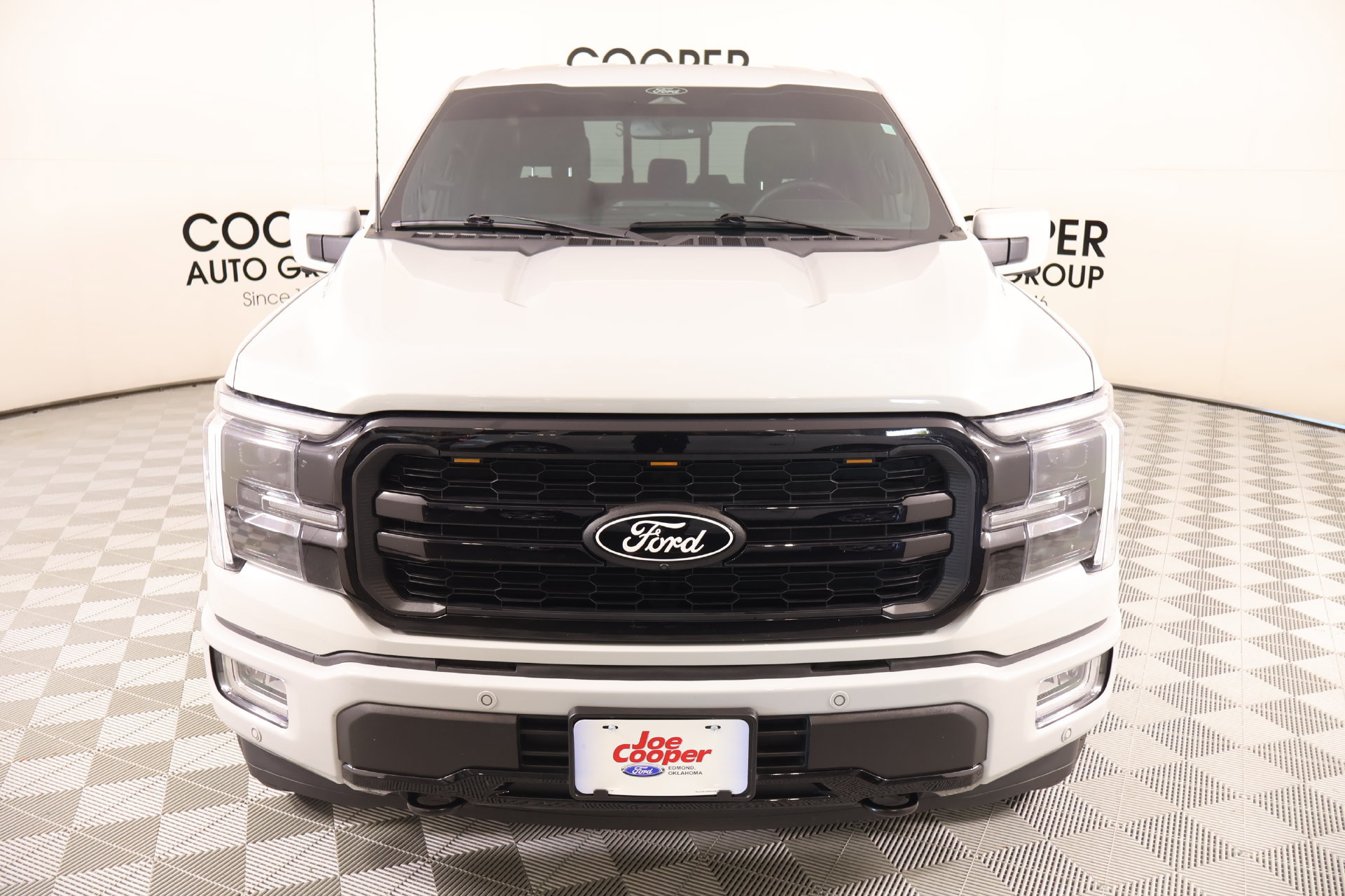 Used 2024 Ford F150 Lariat w/ Bed Utility Package AWD/4WD image 11