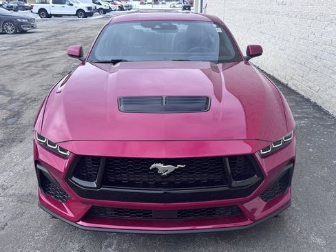 Used 2024 Ford Mustang GT Premium image 3