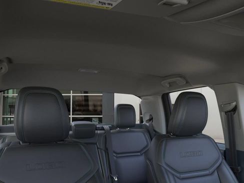 New 2026 Ford Maverick Lobo AWD/4WD image 16