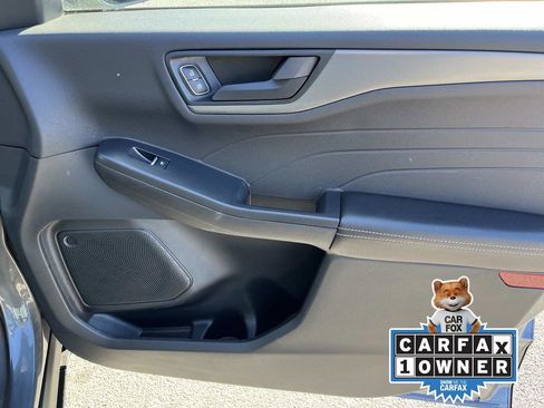 Used 2025 Ford Escape Active image 21