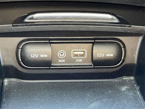 Used 2020 Kia Optima LX image 26