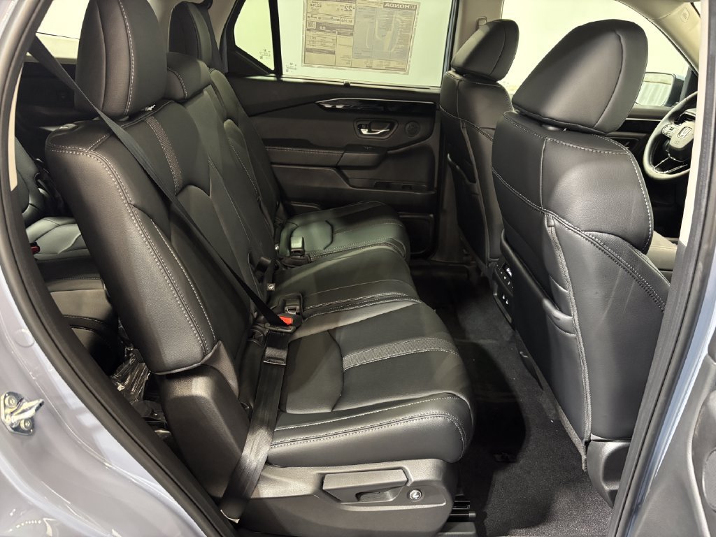 New 2026 Honda Pilot EX-L image 14